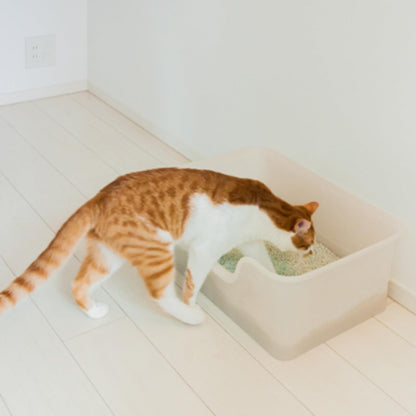 ライオン 猫砂 ニオイをとる砂 5.5Lx4袋 鉱物タイプ 無香料 全自動猫トイレ対応 LION PET