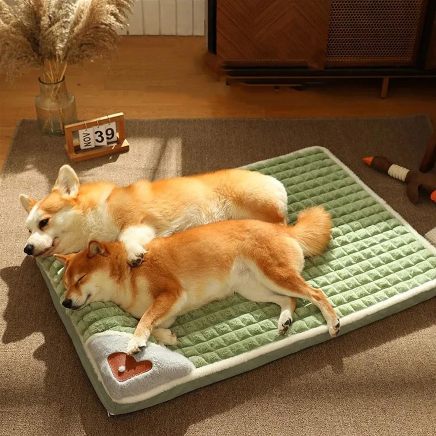 中型犬 ベッド 枕付きペットベッド 洗える 小型犬 低反発ベッド 大型犬 クッション 猫 ベッド 冬 キャットハウス ペット用マット ソファー さらさら ドライブベッド 高齢犬 ジェラートピケ 清掃しやすい 通気性 蒸れにくい 多頭飼い 取り外せるカバー 滑り止め 防水 ペット用品 犬 グッズ(チョコレート色)